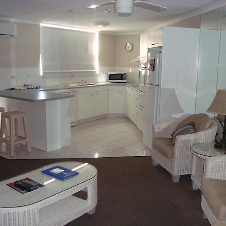 Grosvenor Beachfront Apartments Surfers Paradise Голд-Кост Экстерьер фото